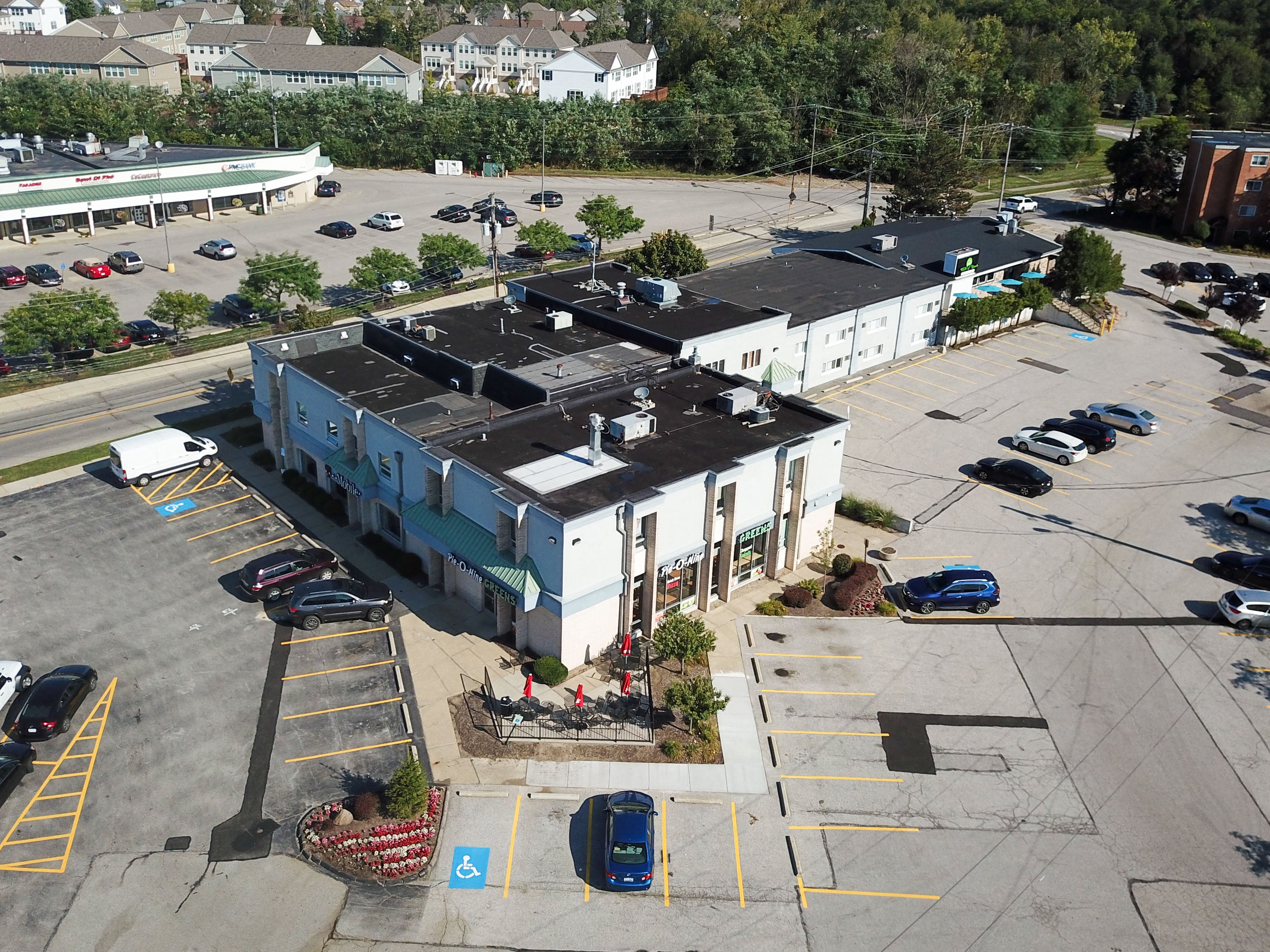 Chagrin Place Aerial